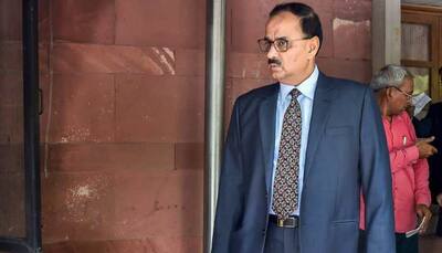 SC adjourns hearing on CBI chief Alok Verma's plea, says none of you deserve a hearing after media leak