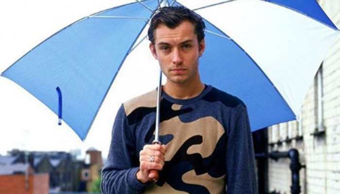 Being the 'beautiful young thing' worried Jude Law