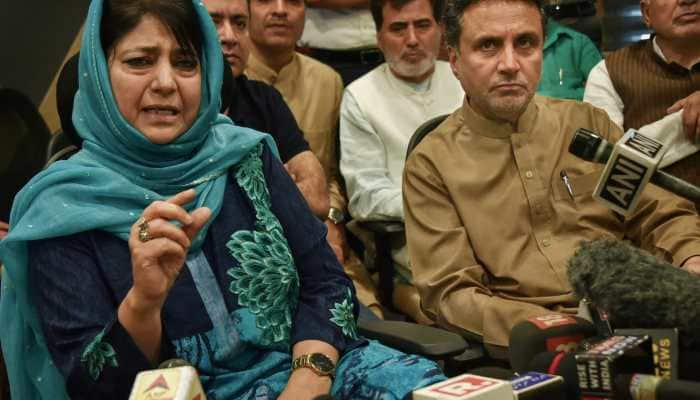 Mehbooba sends letter to stake claim for J&amp;K govt formation, says &#039;unable to reach Rajbhavan&#039;