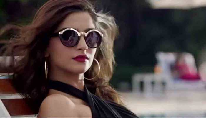 Sonam Kapoor to play a cop in Nikkhil Advani&#039;s thriller drama