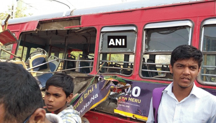Bus collides with empty train at crossing yard at Mumbai&#039;s Sanpada