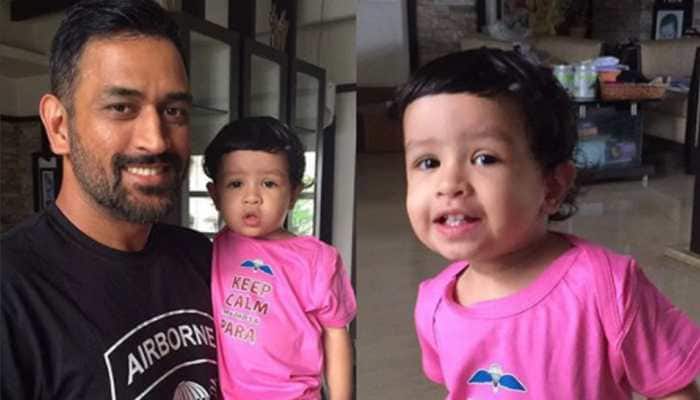 Mahendra Singh Dhoni&#039;s daughter Ziva greets him in two languages-Watch