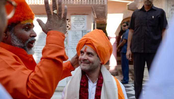 Rahul Gandhi reveals his caste and gotra in Rajasthan&#039;s Pushkar temple