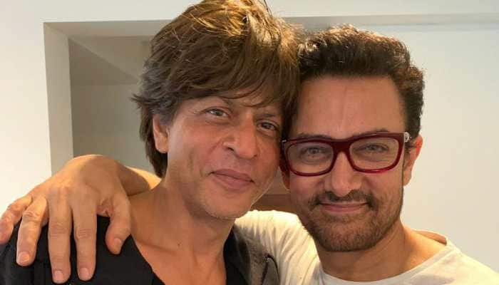 Happy that Shah Rukh is doing &#039;Saare Jahaan Se Achha&#039;: Aamir Khan