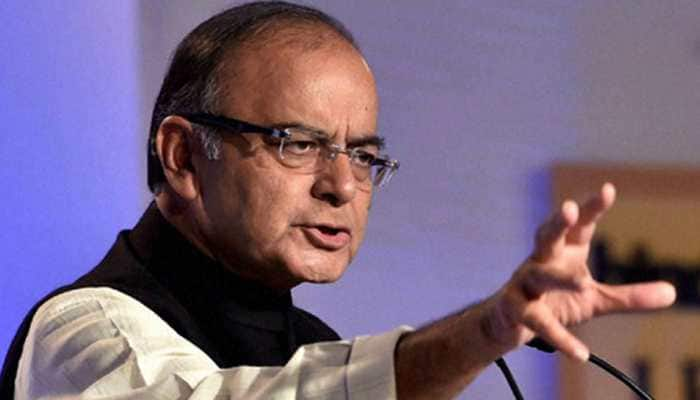 Arun Jaitley attacks Congress, calls Gandhi family ‘officially glamorised and blue-blooded&#039;