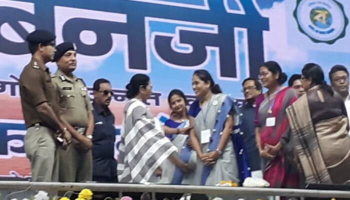 BJP will lose Madhya Pradesh and Rajasthan: Mamata Banerjee