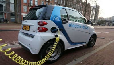 25% of all vehicles in Delhi to be electric by 2023: Draft policy