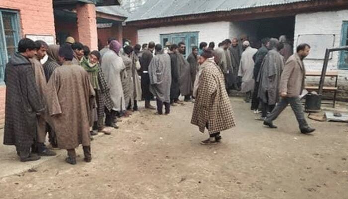 J&amp;K panchayat polls: Voting underway for fifth phase amid tight security 