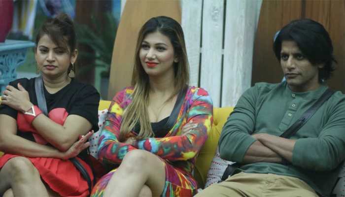 Bigg Boss 12, Day 74 written updates: Daggers are drawn - Captaincy task gets intense!