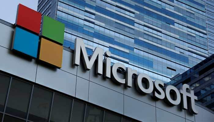 Microsoft&#039;s stock market value overtakes Apple for the first time in 8 years