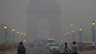 Cold day in Delhi as minimum temperature settles at 9.8 degrees Celsius