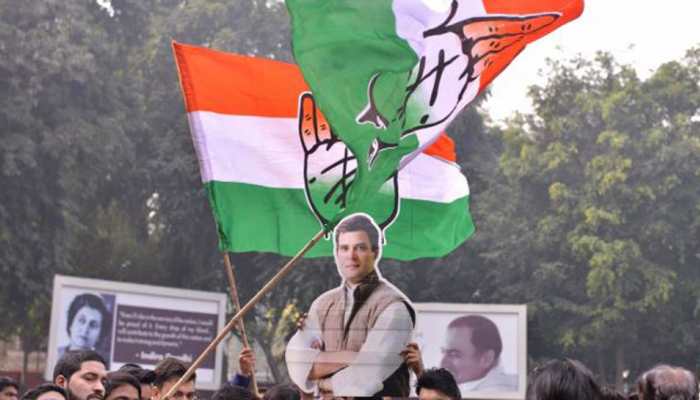 Madhya Pradesh Governor refuses audience to Congress, says will wait for final official results Madhya Pradesh Governor refuses audience to Congress, says will wait for final official results