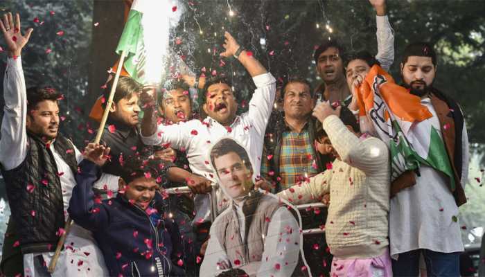 Madhya Pradesh Assembly Election throws up hung Assembly, Congress edges out BJP to emerge single-largest Madhya Pradesh Assembly Election throws up hung Assembly, Congress edges out BJP to emerge single-largest