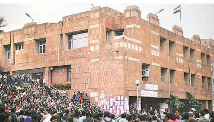 JNUSU protests over closure of 24/7 varsity library