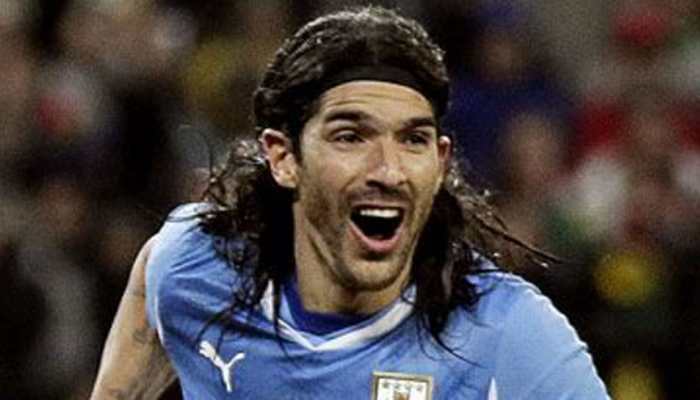 Former Uruguay striker Sebastian Abreu signs with Rio Branco