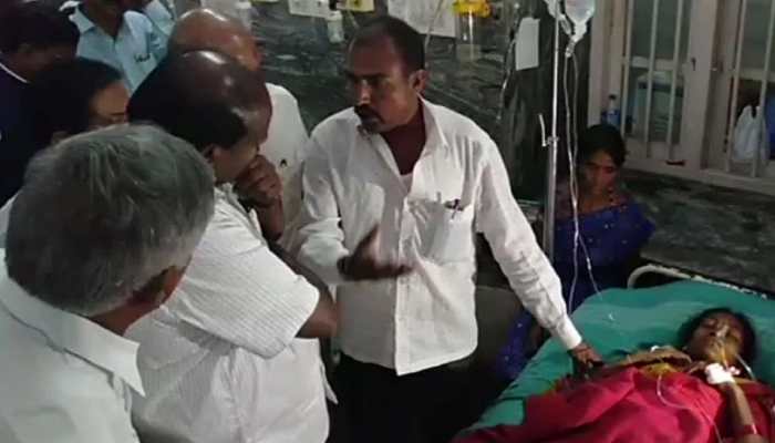 Karnataka Congress announces Rs 1 lakh compensation to kin of victims in Chamarajanagar temple tragedy