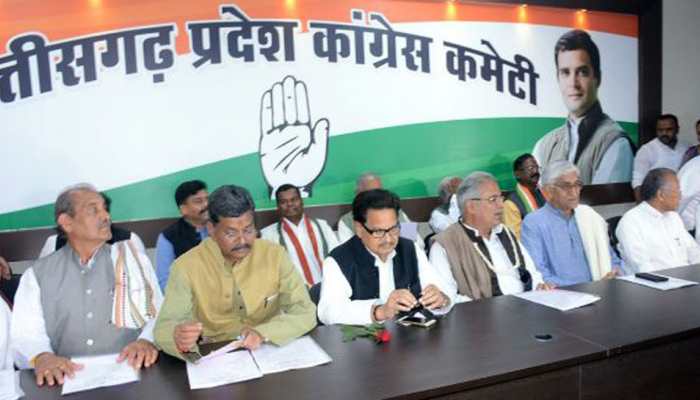 Rahul Gandhi holds hectic parleys with top Congress leaders to select next Chhattisgarh CM