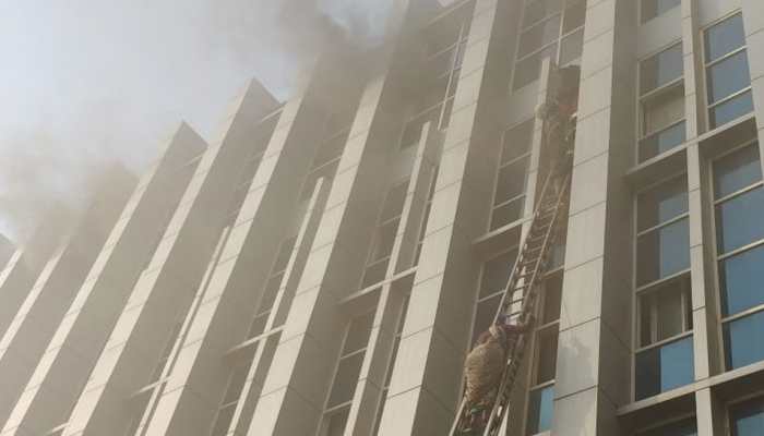 Mumbai: 5 dead, over 100 injured after massive fire breaks out at Andheri hospita6