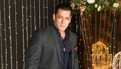 Salman Khan makes a dashing entry at Priyanka Chopra-Nick Jonas reception