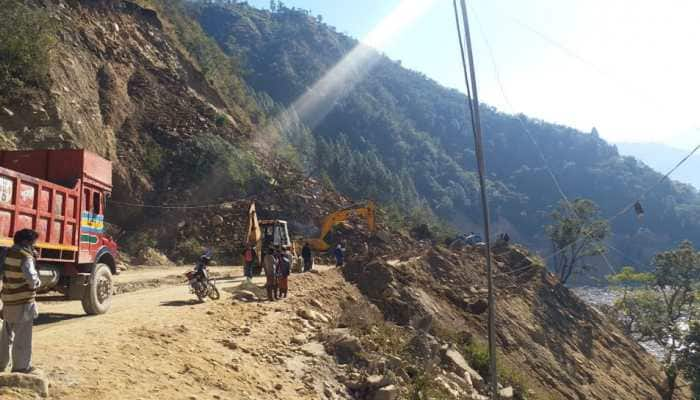 7 killed, several injured in Uttarakhand road accident