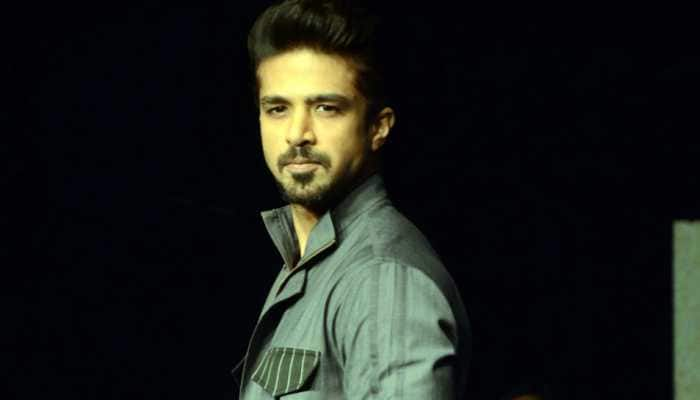 It was difficult for me to get out of urban vibe for &#039;Rangbaaz&#039;: Saqib Saleem