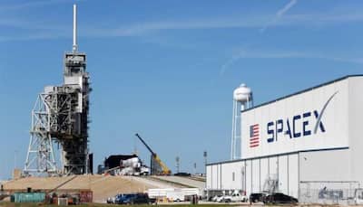 Spacex halts launch of U.S. military satellite due to winds