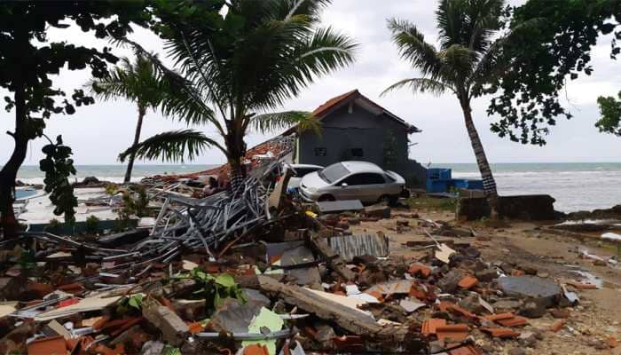 Indonesia tsunami: Death toll mounts to over 280, more than 1000 injured