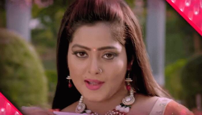 Bhojpuri Film Awards 2018: Anjana Singh bags Most Popular Actress