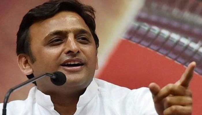 Akhilesh Yadav lauds KCR's bid to form Federal Front, says will meet Telangana CM in Hyderabad