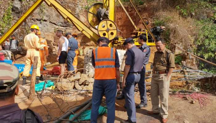 Fate of trapped Meghalaya miners uncertain, Navy divers set to join rescue operation
