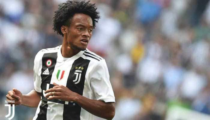 Juventus striker Juan Cuadrado undergoes knee surgery