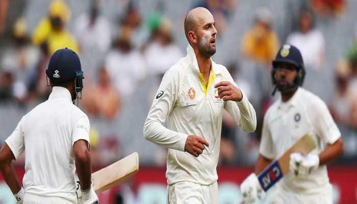 Shane Warne flays Australian bowlers for under performing vs India
