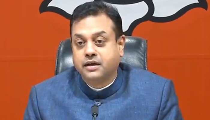 Have letter which reveals &#039;saga of Rome and RaGa&#039; in AgustaWestland deal: BJP