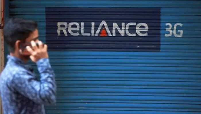 SC pulls up Reliance Communications on Ericsson&#039;s plea, Anil Ambani&#039;s firm offers to deposit Rs 118 cr