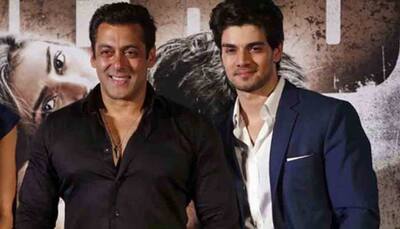 Salman Khan introduces Sooraj Pancholi as 'Satellite Shankar'