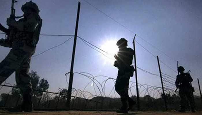 Pakistan resorts to ceasefire violation in Jammu and Kashmir&#039;s Poonch district for third consecutive day