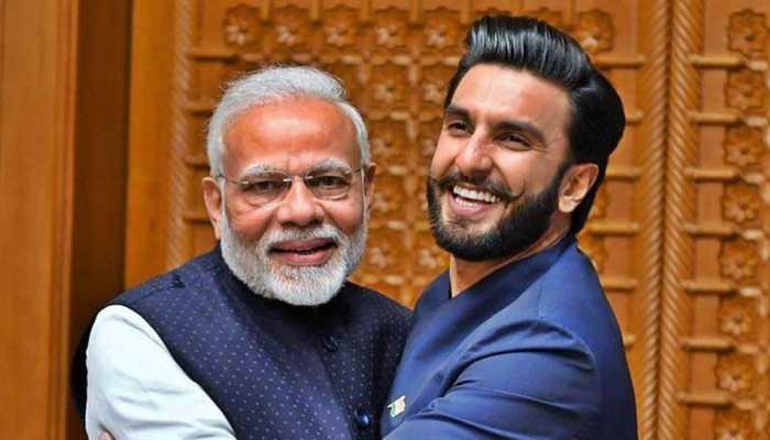 Ranveer Singh gives &#039;Jaadoo ki Jhappi&#039; to PM Narendra Modi—Pic