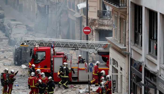 Gas explosion rocks central Paris shopping district, 12 injured