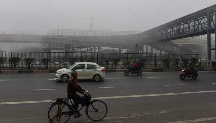 Cold wave continues to grip North India, disrupts air and rail traffic