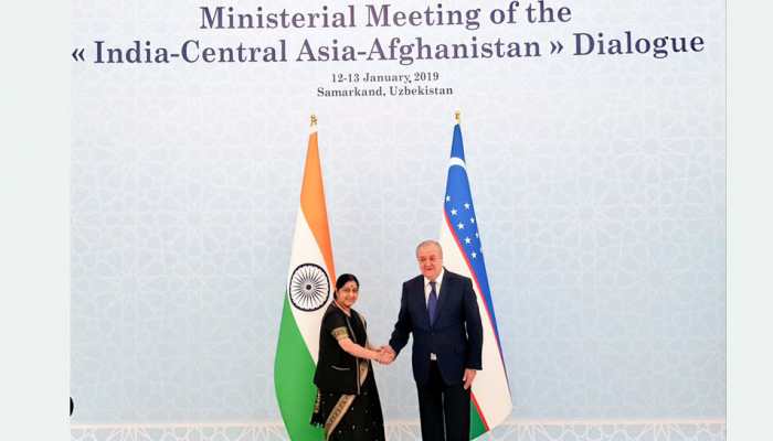 Sushma Swaraj meets Uzbekistan FM Abdulaziz Kamilov; to attend India-Central Asia Dialogue Sushma Swaraj meets Uzbekistan FM Abdulaziz Kamilov; to attend India-Central Asia Dialogue