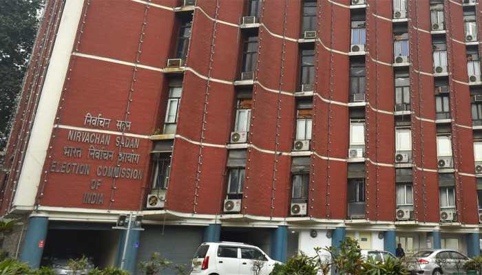Election Commission reviews Lok Sabha poll preparedness with state CEOs Election Commission reviews Lok Sabha poll preparedness with state CEOs