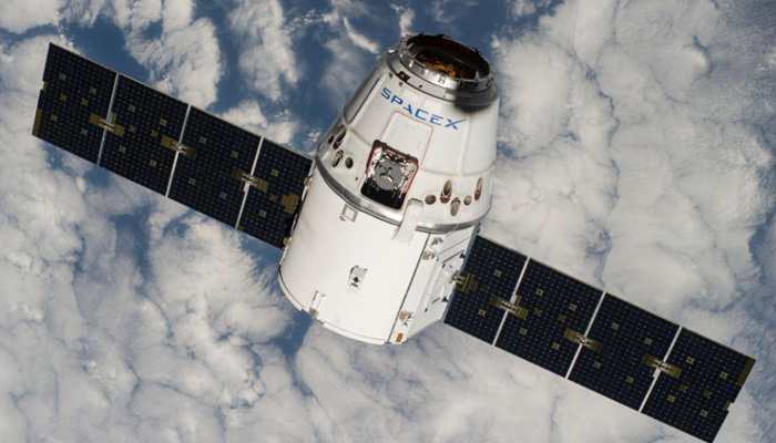 SpaceX's Dragon spacecraft to reach Earth on Monday SpaceX's Dragon spacecraft to reach Earth on Monday