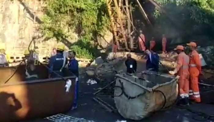 Meghalaya: Naval divers spot skeletons during search for trapped miners