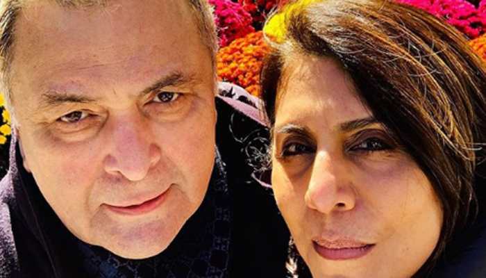 Rishi Kapoor-Neetu Kapoor go on a lunch date with friends, celebrate anniversary in NYC—See pic Rishi Kapoor-Neetu Kapoor go on a lunch date with friends, celebrate anniversary in NYC—See pic
