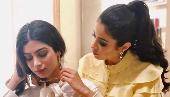 Janhvi Kapoor and Khushi Kapoor&#039;s latest photoshoot depicts sibling love