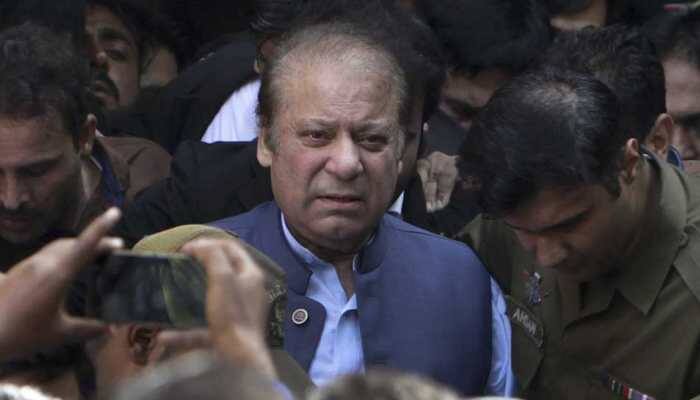 Pakistan: Jailed ex-PM Nawaz Sharif's lawyer files plea for suspension of sentence seeks bail on health grounds