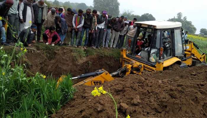 2-year-old falls into 70-feet deep borewell in Madhya Pradesh village, rescue operation underway