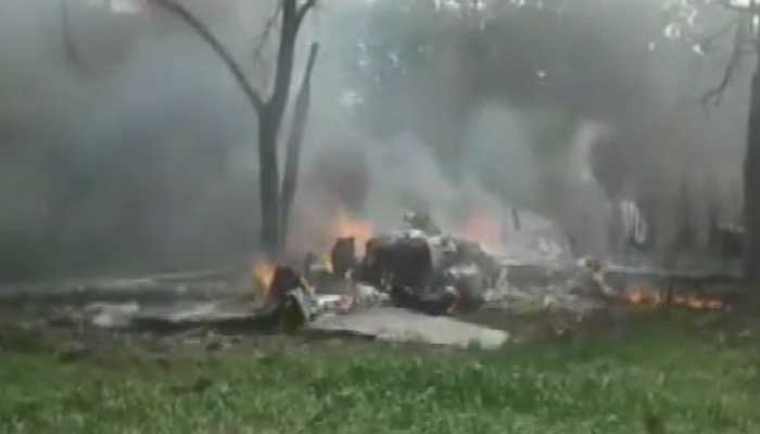 IAF Jaguar plane crashes in UP&#039;s Kushinagar, pilot ejects safely