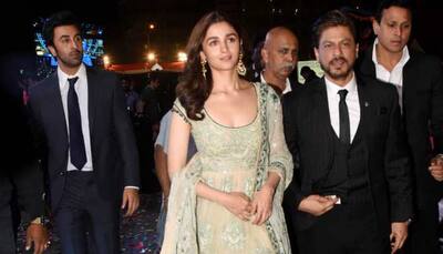 Shah Rukh Khan, Alia Bhatt and Ranbir Kapoor walk-in together at Umang Awards 2019 - See pics