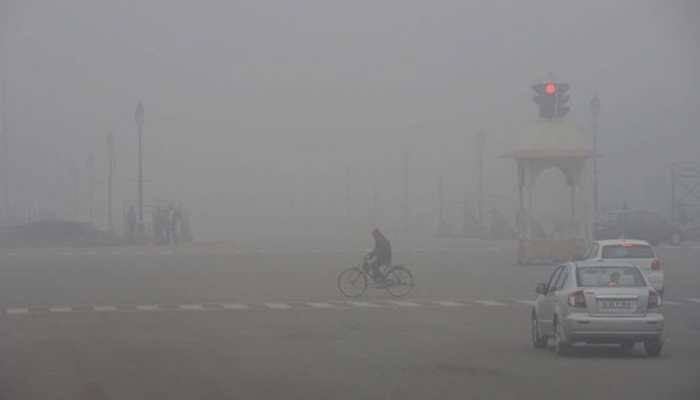 Cold wave conditions continue in Delhi, rain in forecast for Wednesday